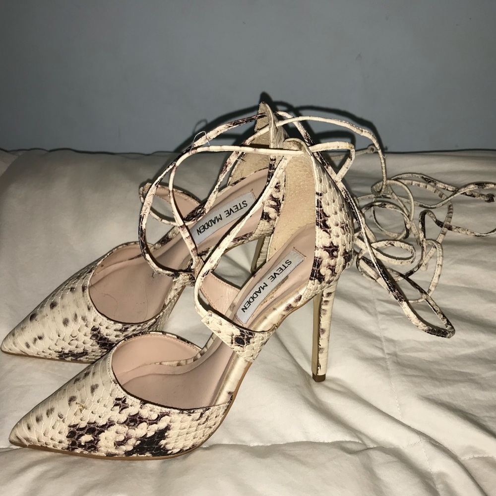 Steve Madden Snake-print Heals - Picture 3 of 3
